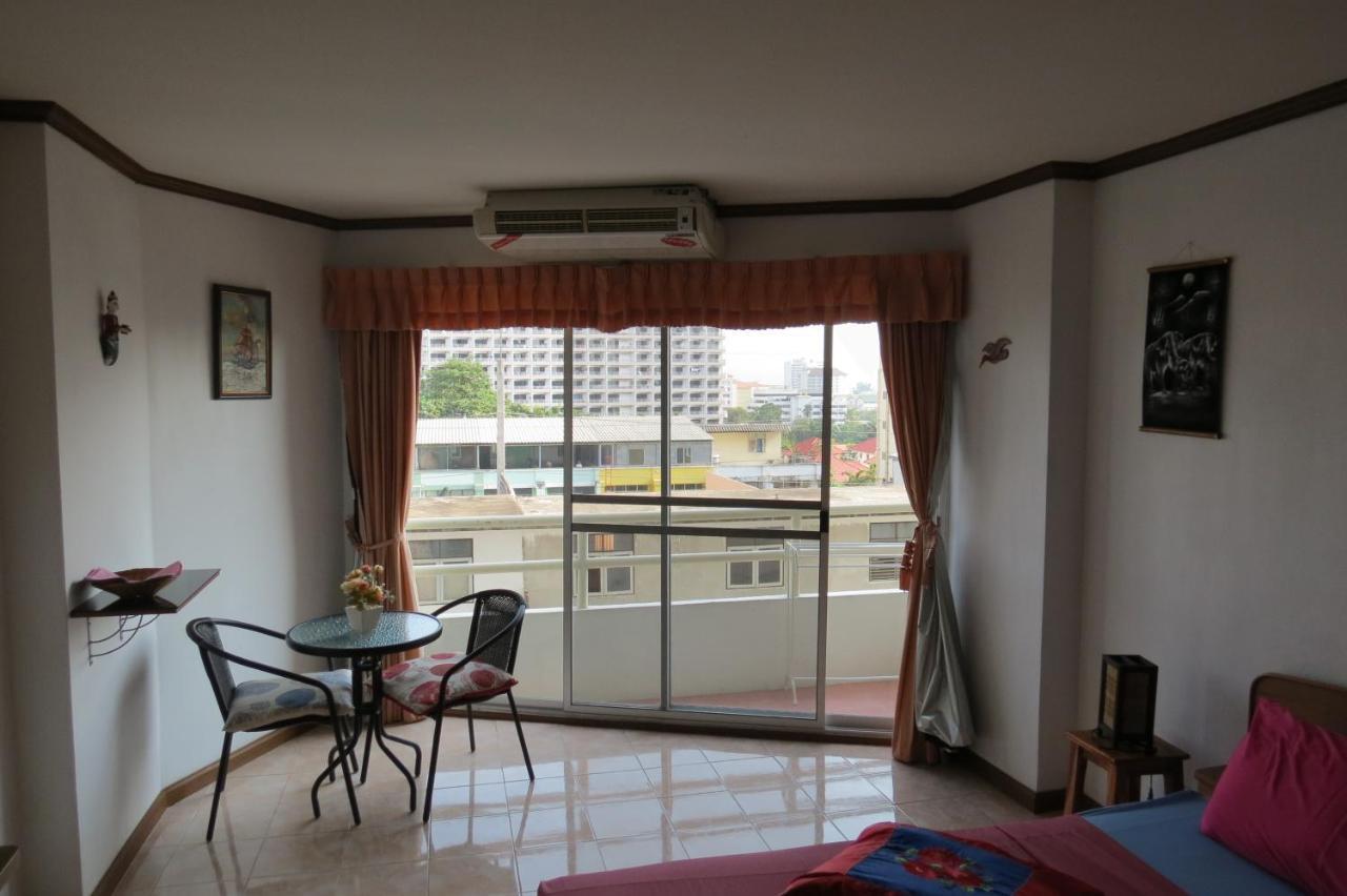 B&B View Talay 1B Apartments Pattaya Exterior foto